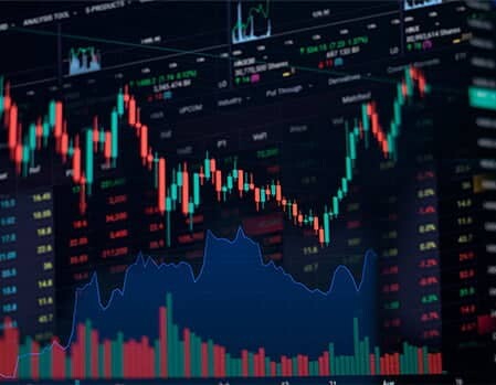 An infographic showcasing the key features of Opulon Trading AI.